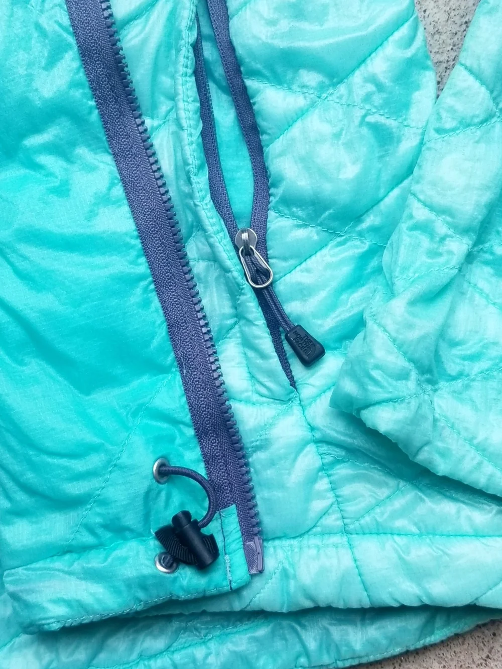 The North Face Thermoball Turquoise Quilted Packable Jacket Womens Small